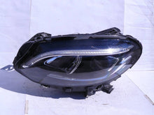 Laden Sie das Bild in den Galerie-Viewer, Frontscheinwerfer Mercedes-Benz W246 A2469066901 LE13A6317 LED Links Headlight SCH9643703134iz