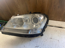 Laden Sie das Bild in den Galerie-Viewer, Frontscheinwerfer Mercedes-Benz W164 Xenon Links Scheinwerfer Headlight