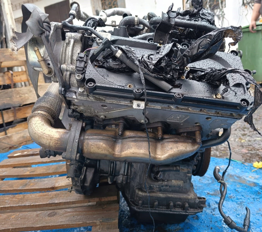 Motor Audi Q7 CCMA 3.0 TDI 240PS 176kW 159TKm Diesel Engine Unkomplett