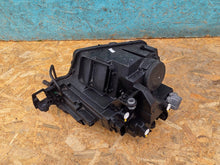 Laden Sie das Bild in den Galerie-Viewer, Frontscheinwerfer Skoda Karoq 57B941009 Links Scheinwerfer Headlight SCH3168114867pr