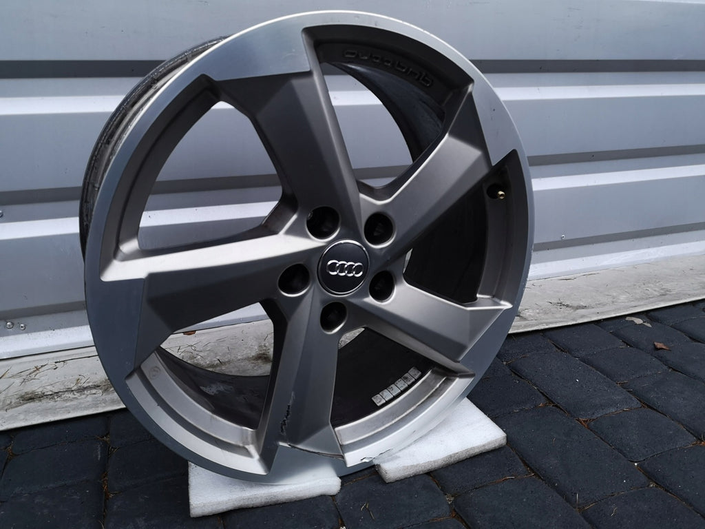 1x Alufelge 18 Zoll 8.0" 5x112 40ET Audi A3 Rim Wheel