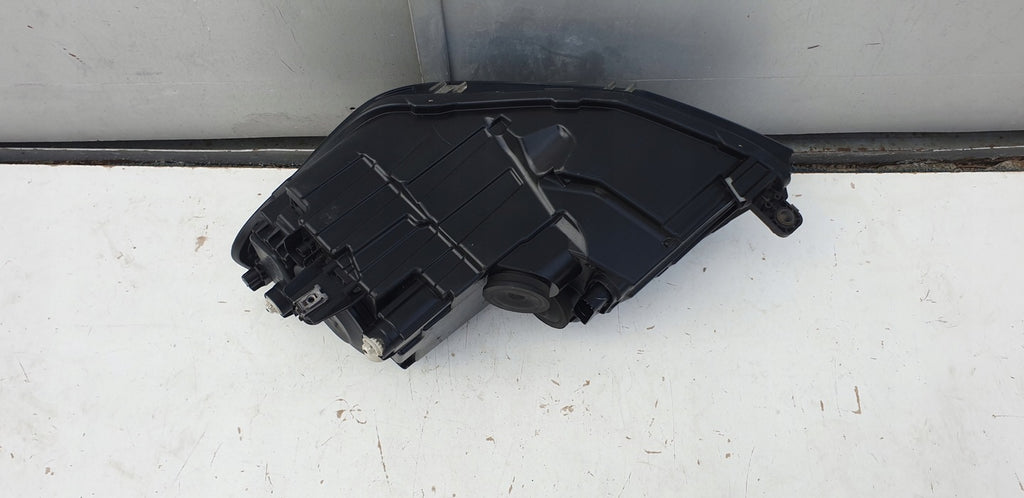 Frontscheinwerfer VW Caddy 2K1941016B-1 Rechts Scheinwerfer Headlight SCH3896105316yu