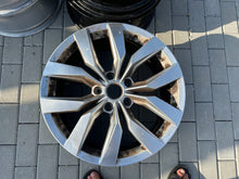 Load image into Gallery viewer, 1x Alufelge 20 Zoll 9.0" 5x130 57ET 7P6601025AD VW Touareg 7p6 Rim Wheel FEL8783589676fg