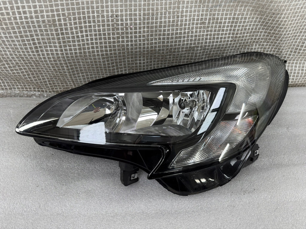 Frontscheinwerfer Opel Corsa A E 39108222 Links Scheinwerfer Headlight SCH9929158334zd