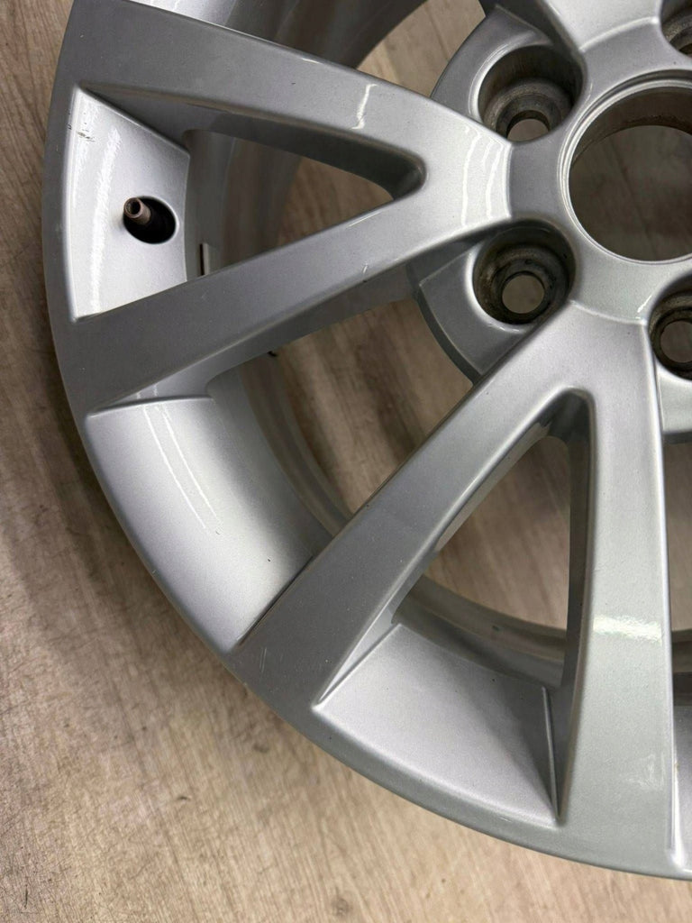 1x Alufelge 16 Zoll 5J0601025AA Skoda Fabia II Roomster Rim Wheel FEL4284211885qk