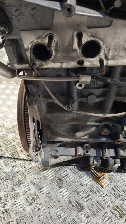 Motor Audi A6 C6 CAGB 2.0 TDI 136PS 100kW Diesel Engine Unkomplett MOT3677673126zv