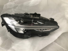 Load image into Gallery viewer, Frontscheinwerfer Volvo S90 V90 31655735 LED Rechts Scheinwerfer Headlight SCH8224629547lo