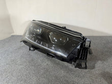 Laden Sie das Bild in den Galerie-Viewer, Frontscheinwerfer Skoda Enyaq 5LB941016A Rechts Scheinwerfer Headlight SCH1993956457vq