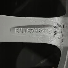 Laden Sie das Bild in den Galerie-Viewer, 4x Alufelge 16 Zoll 7.0" 5x120 31ET Glanz Silber 6796236 BMW 3 E91 F30 E90 F31 FEL1092228839wq