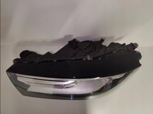 Laden Sie das Bild in den Galerie-Viewer, Frontscheinwerfer Audi Q5 80A941005 LED Links Scheinwerfer Headlight