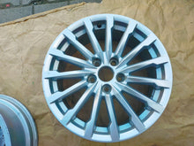 Load image into Gallery viewer, 1x Alufelge 17 Zoll 7.0&quot; 45ET 81A601025A Audi Rim Wheel