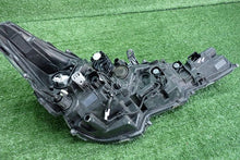 Load image into Gallery viewer, Frontscheinwerfer Toyota 81150-02570 Links Scheinwerfer Headlight SCH5834628414au