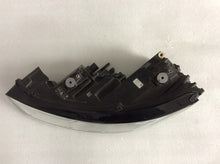 Laden Sie das Bild in den Galerie-Viewer, Frontscheinwerfer Audi A1 8X0941005 LED Links Scheinwerfer Headlight SCH2596072140nb