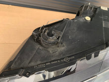Load image into Gallery viewer, Frontscheinwerfer Seat Leon 5F1941015B Links Scheinwerfer Headlight SCH2874167721oz