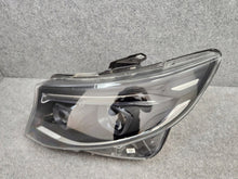 Laden Sie das Bild in den Galerie-Viewer, Frontscheinwerfer Mercedes-Benz W447 A4479068101SCZ A4479068101 LED Links SCH2121263447ar