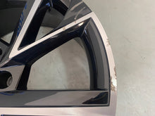 Laden Sie das Bild in den Galerie-Viewer, 1x Alufelge 18 Zoll 7.0&quot; 5x112 657601025G Skoda Scala Kamiq Rim Wheel