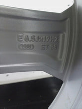 Laden Sie das Bild in den Galerie-Viewer, 4x Alufelge 17 Zoll 6.5" 5x112 38ET Silber Audi A3 Superb I Octavia Kodiaq FEL3794052618yo