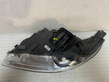 Laden Sie das Bild in den Galerie-Viewer, Frontscheinwerfer Ford Focus F1EB-13D154-AG Xenon Rechts Scheinwerfer Headlight SCH8057066810tu