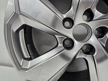 Laden Sie das Bild in den Galerie-Viewer, 1x Alufelge 18 Zoll 5x114.3 Toyota Rav 4 Rim Wheel FEL5341547896tv