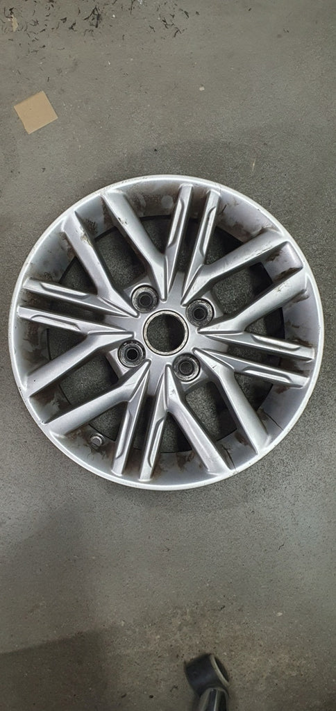 1x Alufelge 14 Zoll 5.5" 4x100 45ET Glanz Silber 52910G6650 Kia Picanto FEL6473598775rj