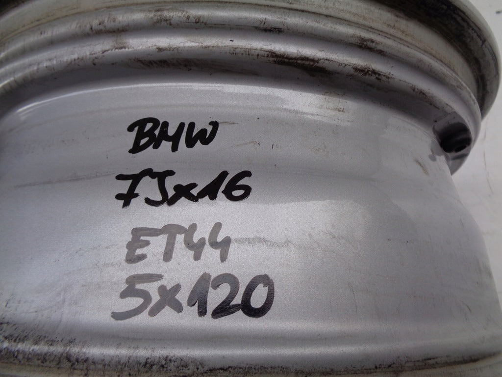 1x Alufelge 16 Zoll 7.0" 5x120 44ET BMW 1 Rim Wheel FEL4547407893av