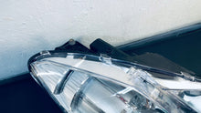 Laden Sie das Bild in den Galerie-Viewer, Frontscheinwerfer Mercedes-Benz Coupe A2078204461KZ Xenon Rechts Headlight