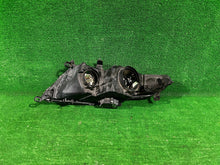 Laden Sie das Bild in den Galerie-Viewer, Frontscheinwerfer Honda Civic I VIII 0301226272 Xenon Rechts Headlight SCH2023660712te