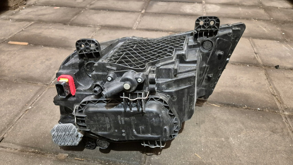 Frontscheinwerfer Man 81251016736 Rechts Scheinwerfer Headlight SCH8190101683qg
