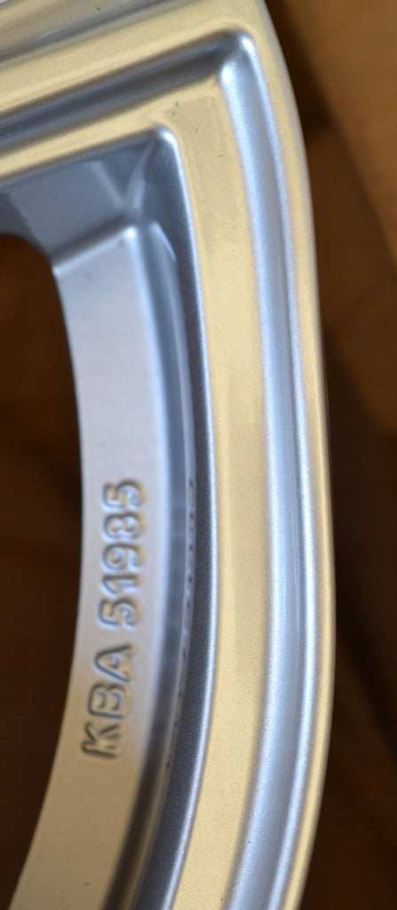 1x Alufelge 16 Zoll 6.5" 4x108 16ET KBA51985 Rim Wheel