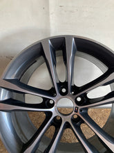 Load image into Gallery viewer, 1x Alufelge 19 Zoll 9.0" 5x120 42ET Glanz Schwarz 7847544 BMW Mg Rim Wheel FEL4111267335gq