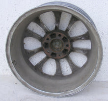 Load image into Gallery viewer, 1x Alufelge 17 Zoll 7.0&quot; 5x120 47ET Glanz Silber 6757042 BMW E90 Rim Wheel