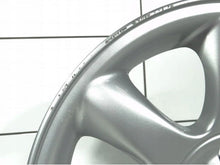 Laden Sie das Bild in den Galerie-Viewer, 1x Alufelge 16 Zoll 6.5" 4x100 48ET Silber 6775684 Mini R57 Rim Wheel FEL9087858459jr