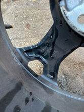 Load image into Gallery viewer, 1x Alufelge 18 Zoll 7.5" 5x114.3 45ET Glanz Graphit 52910-J7800 Kia Mg Rim Wheel FEL5738141241dh