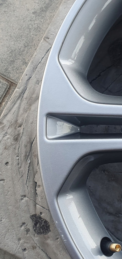 1x Alufelge 17 Zoll 7.0" 4x100 44ET Glanz Graphit 403008380R Renault Clio IV 1 FEL6552765057um