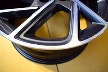 Load image into Gallery viewer, 1x Alufelge 18 Zoll 7.5&quot; 5x114.3 55ET Glanz Grau 52910-G4800 Hyundai I30 III Mg