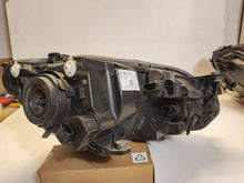 Laden Sie das Bild in den Galerie-Viewer, Frontscheinwerfer VW Up 1S1941015AA Links Scheinwerfer Headlight SCH4421259014jd
