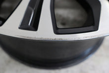 Load image into Gallery viewer, 1x Alufelge 17 Zoll 7.5" 5x114.3 40ET Glanz Schwarz 42611-02R30 Toyota Corolla FEL6649203123xs