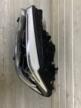 Load image into Gallery viewer, Frontscheinwerfer BMW 5 G30 8499121 Links Scheinwerfer Headlight SCH8432862341ln
