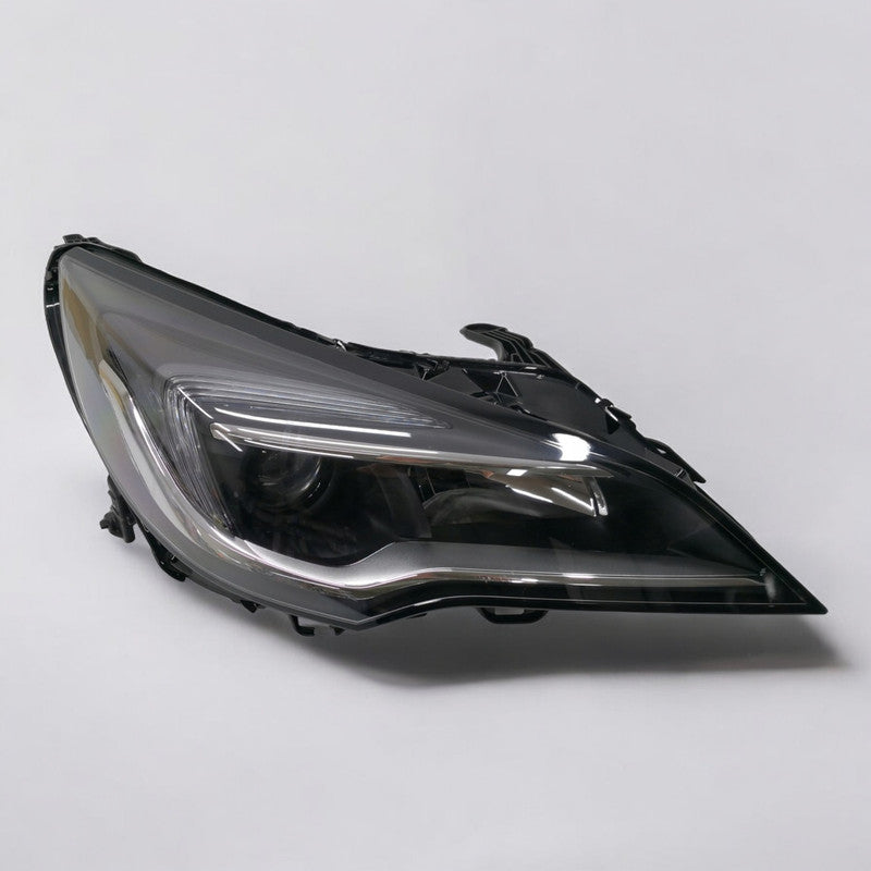 Frontscheinwerfer Opel Astra 7960400002 39077801 LED Rechts Headlight