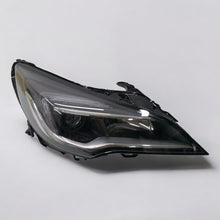 Load image into Gallery viewer, Frontscheinwerfer Opel Astra 7960400002 39077801 LED Rechts Headlight