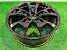 Laden Sie das Bild in den Galerie-Viewer, 1x Alufelge 19 Zoll 8.0" 5x112 34ET 6895627 BMW Ix3 G08 Rim Wheel FEL4079715199xg