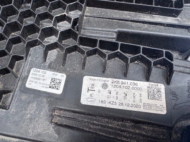 Frontscheinwerfer VW Caddy 2K8941036 Rechts Scheinwerfer Headlight SCH3126510657mb