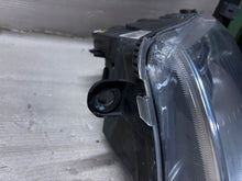 Laden Sie das Bild in den Galerie-Viewer, Frontscheinwerfer Audi A6 C6 4F0941003AK Xenon Links Scheinwerfer Headlight