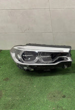 Load image into Gallery viewer, Frontscheinwerfer BMW 5 G31 G30 8499122-03 Full LED Rechts Headlight SCH9979335741qu