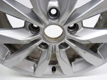 Load image into Gallery viewer, 1x Alufelge 17 Zoll 6.0&quot; 5x112 48ET Glanz Silber 5G0601025 VW Golf Vii Rim Wheel