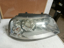 Load image into Gallery viewer, Frontscheinwerfer VW Sharan 7M3941018 Rechts Scheinwerfer Headlight