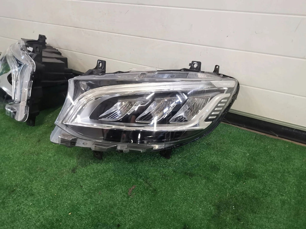 Frontscheinwerfer Mercedes-Benz Sprinter A9109068200 A9109067100 LED Ein Satz SCH4189470642hs