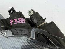 Laden Sie das Bild in den Galerie-Viewer, Frontscheinwerfer Toyota Yaris 81130-K0060 Rechts Scheinwerfer Headlight SCH3808995033ir