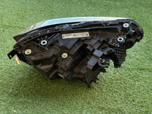 Laden Sie das Bild in den Galerie-Viewer, Frontscheinwerfer BMW 9501481-04 Links Scheinwerfer Headlight SCH6661912735za