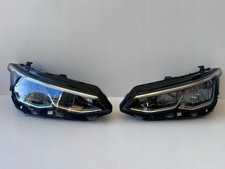 Frontscheinwerfer VW Golf VIII 5H1941006C 5H1941005C Ein Satz Headlight SCH6825650349un